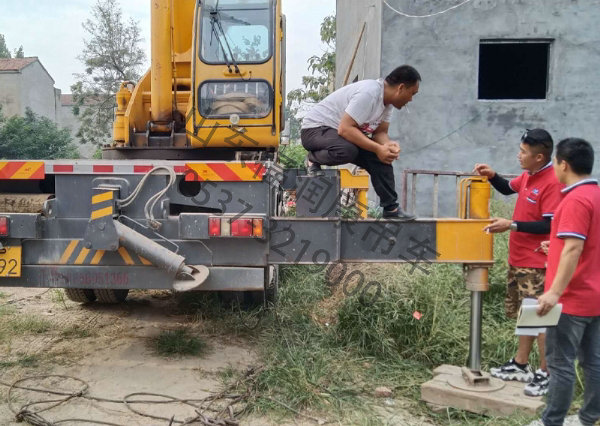 福潤康吊車 用心服務(wù) 質(zhì)量服務(wù)萬里行—河南周口站
