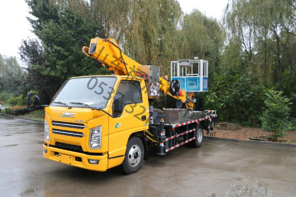 藍(lán)牌21米高空作業(yè)車 江鈴