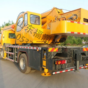 K16噸汽車(chē)吊 陜汽翼6