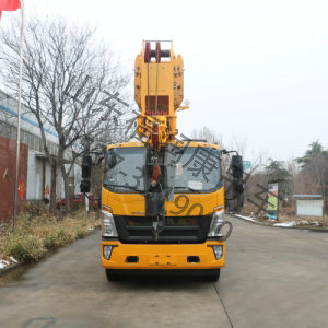 K12噸汽車吊 豪沃