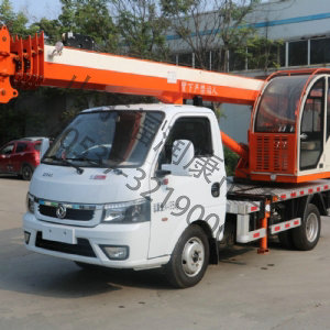 藍(lán)牌K5噸汽車吊 東風(fēng)途逸