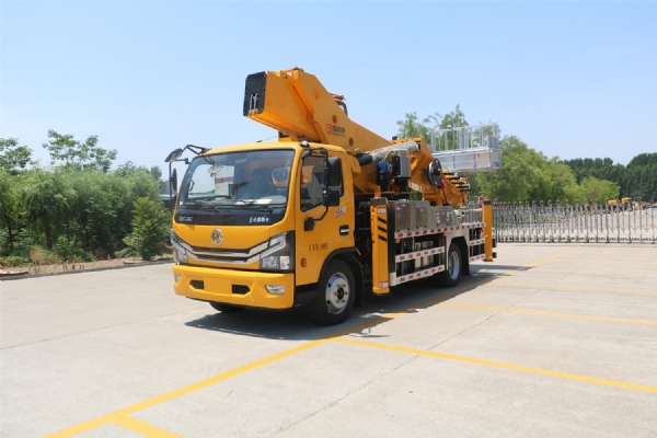 GK36高空作業(yè)車(chē)東風(fēng)